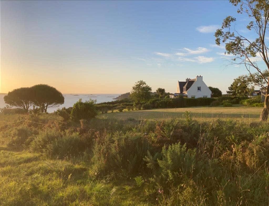 Kermartin - Maison De Famille Avec Vue Sur La Baie De Morlaix Plouézocʼh Εξωτερικό φωτογραφία